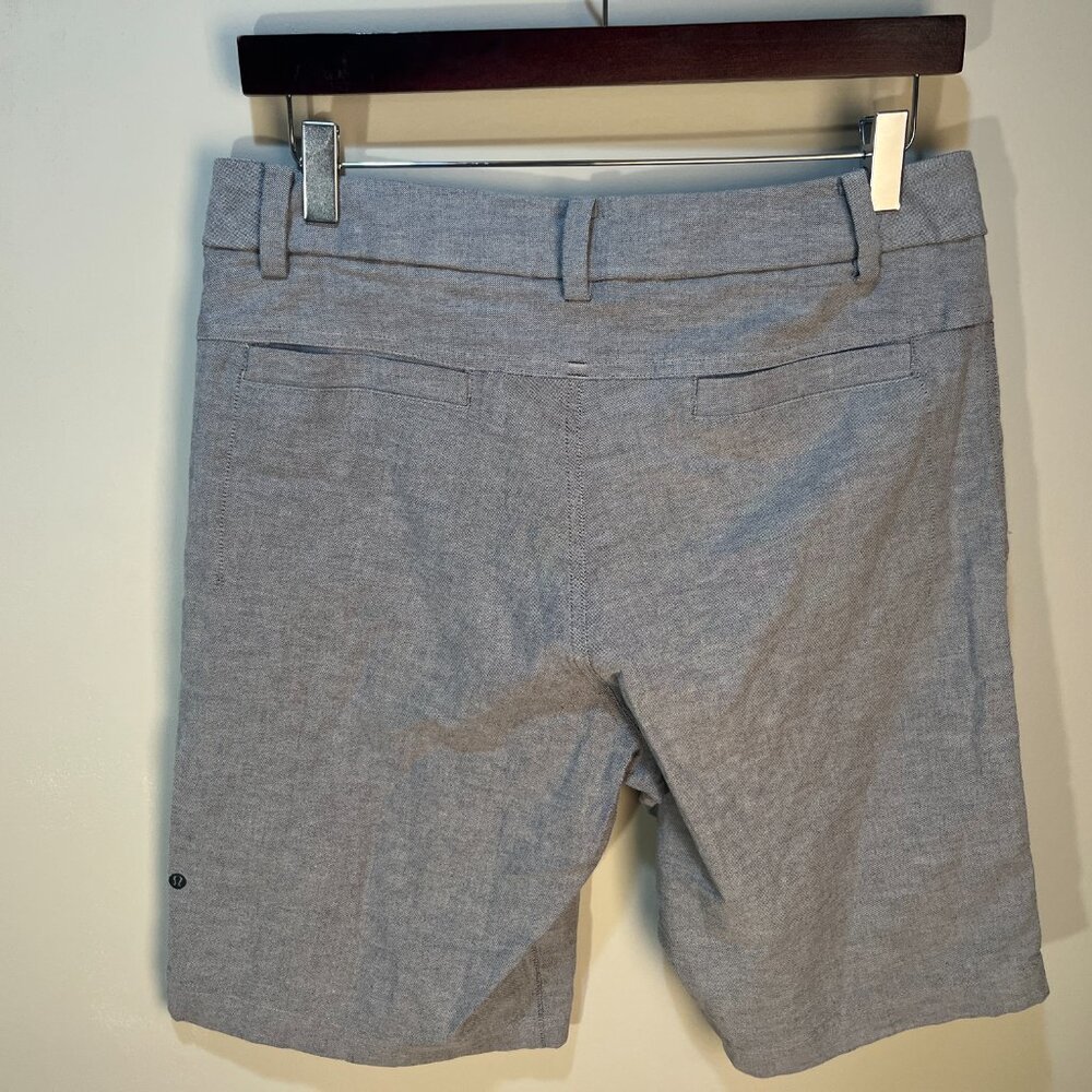 Lululemon Men's Solid Light Gray Flat Front Chino… - image 4